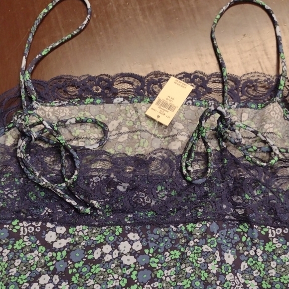 Aerie Blue and Green Floral Lace BabyDoll - Picture 11 of 12
